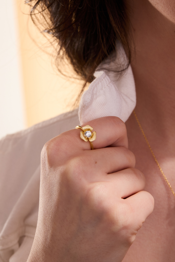 Rosebud gold adjustable ring