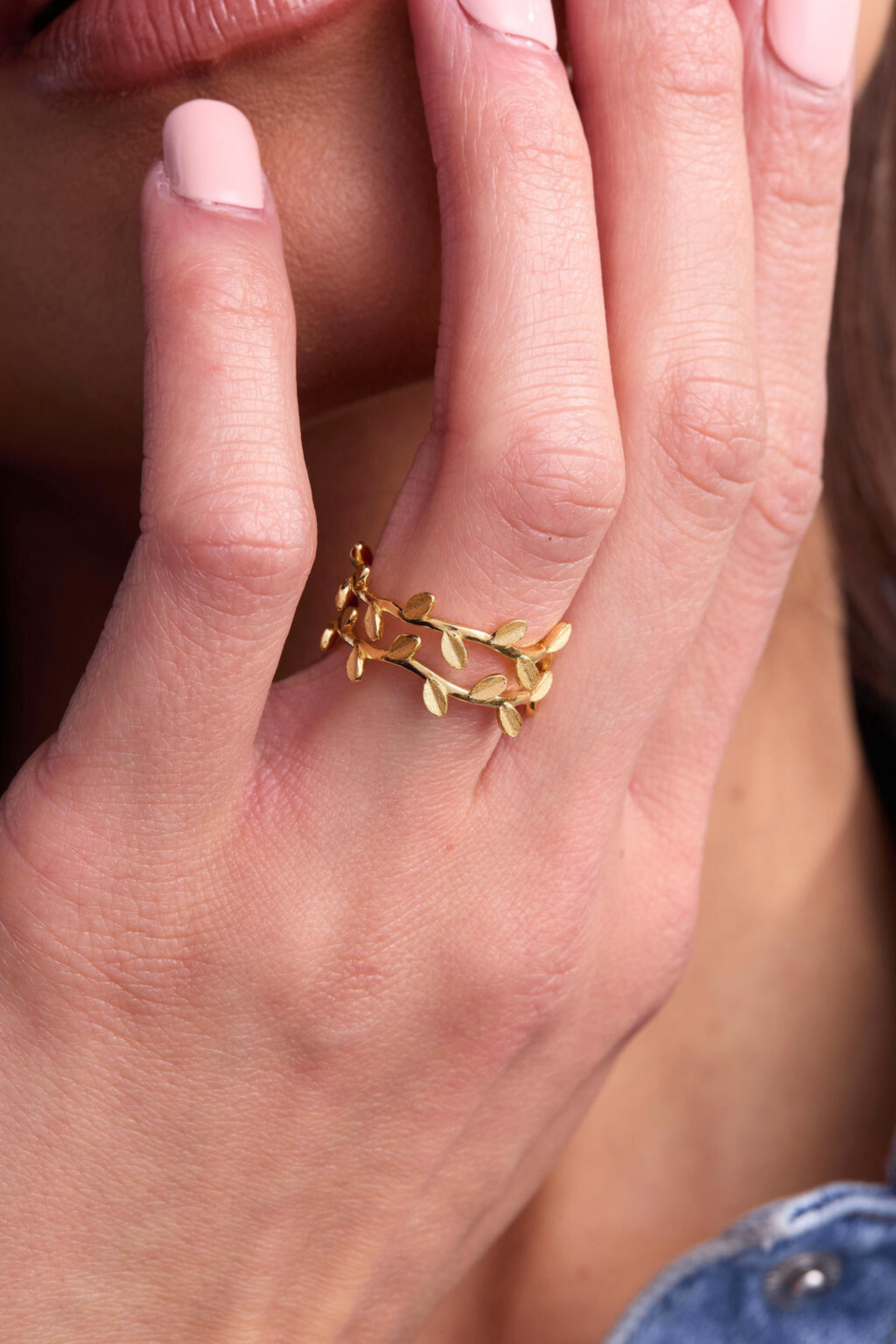 Delicate Vine Gold Adjustable Ring