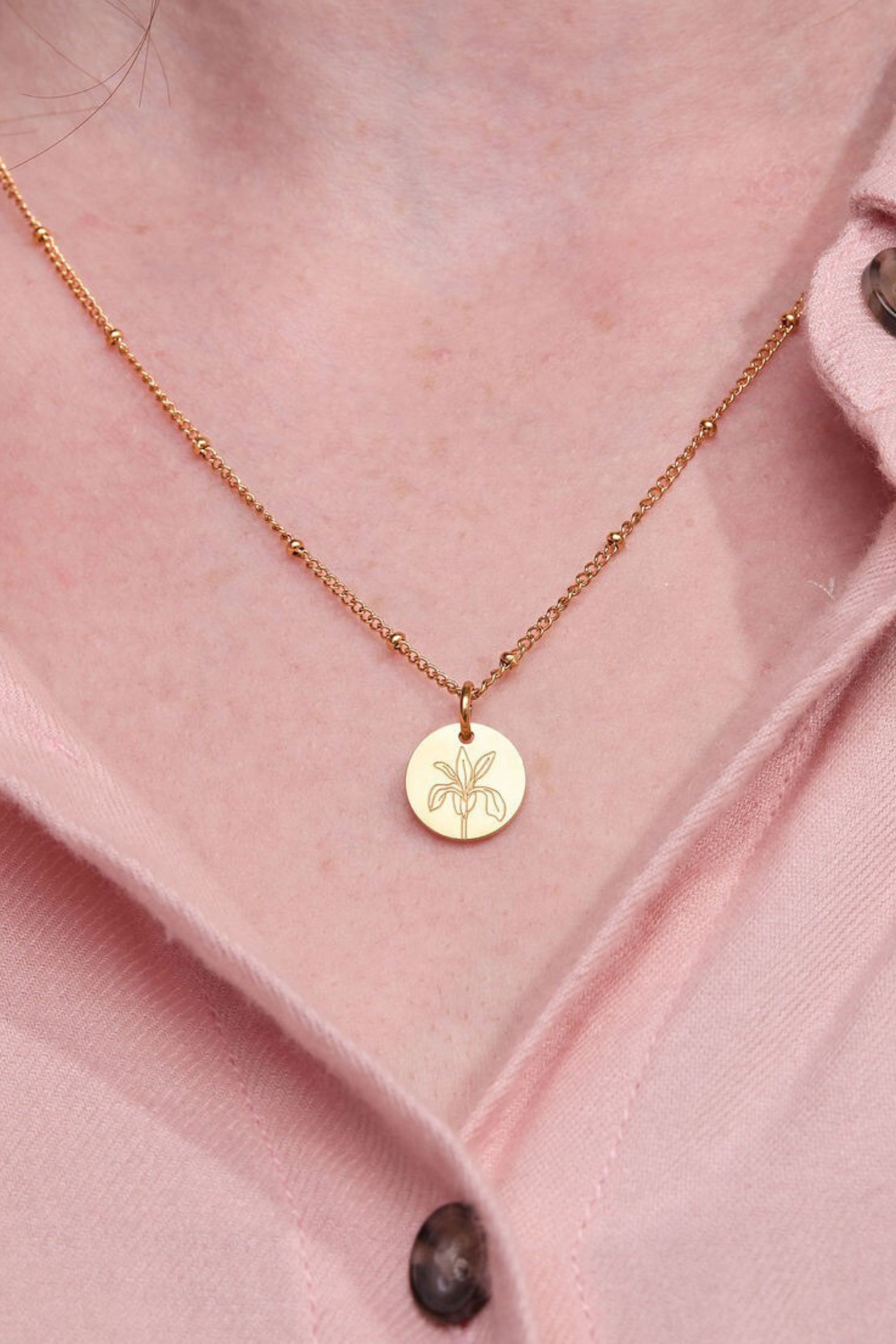 February Iris Gold Birthflower Necklace