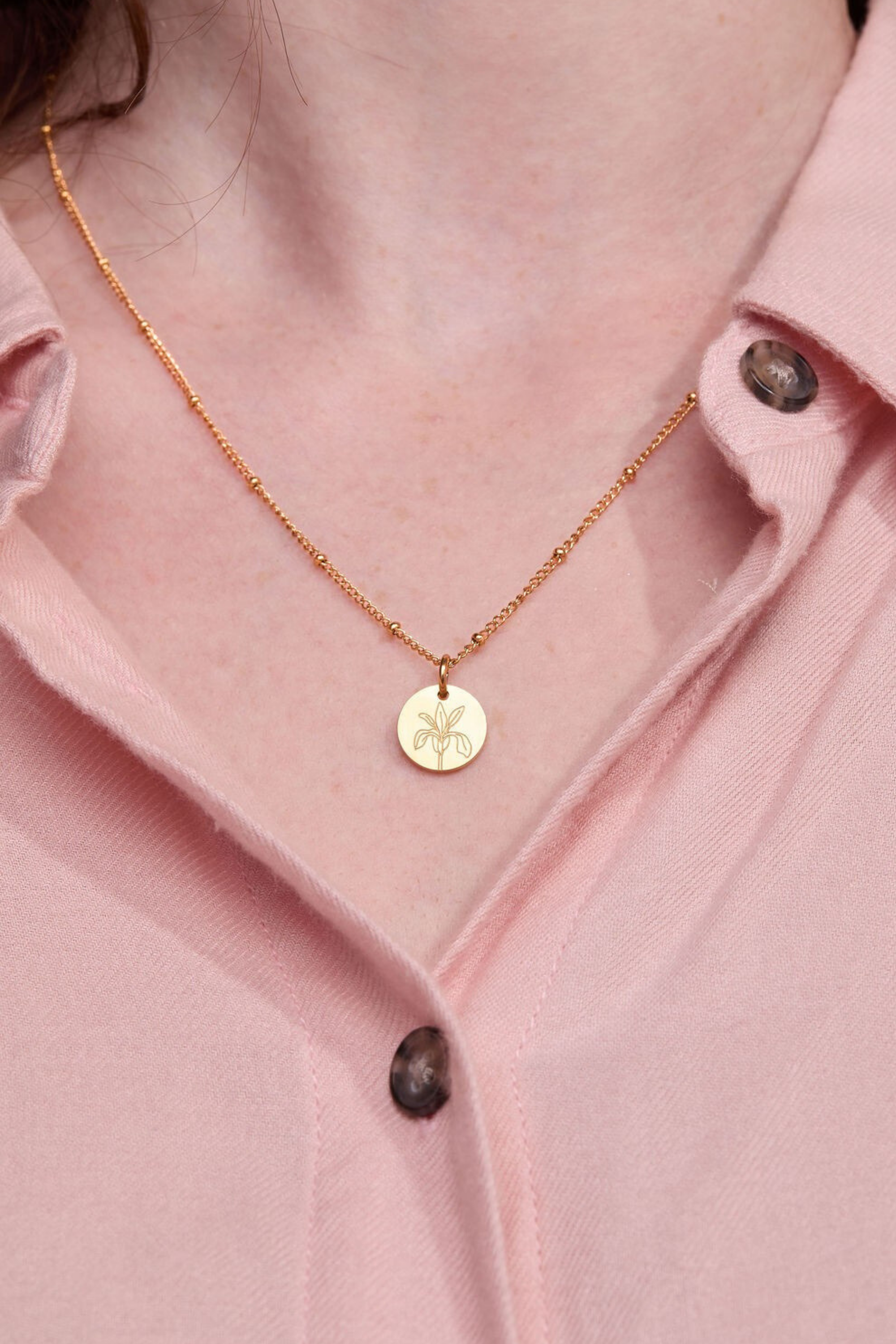 February Iris Gold Birthflower Necklace