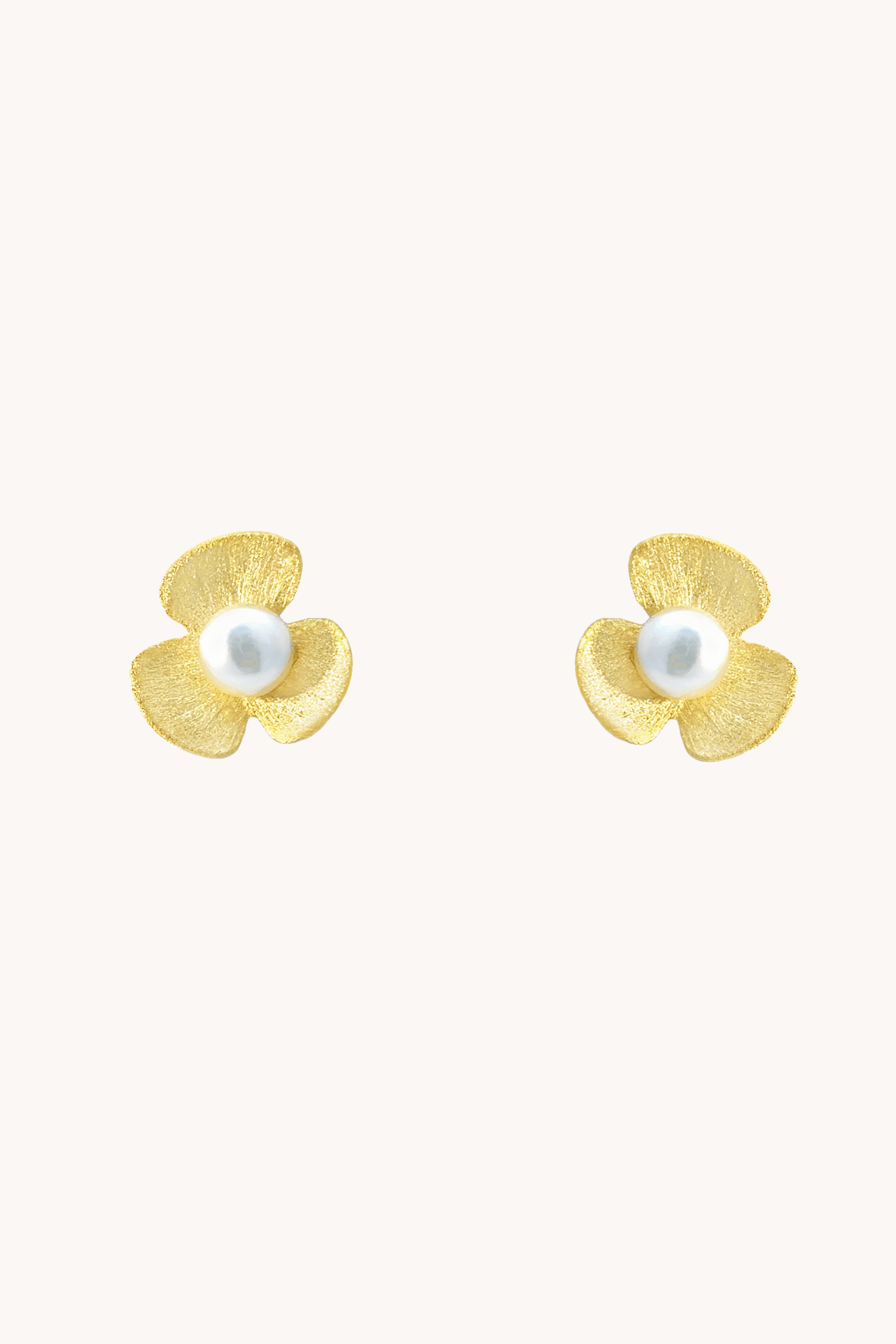 Broad Leaf Gold Stud Earrings