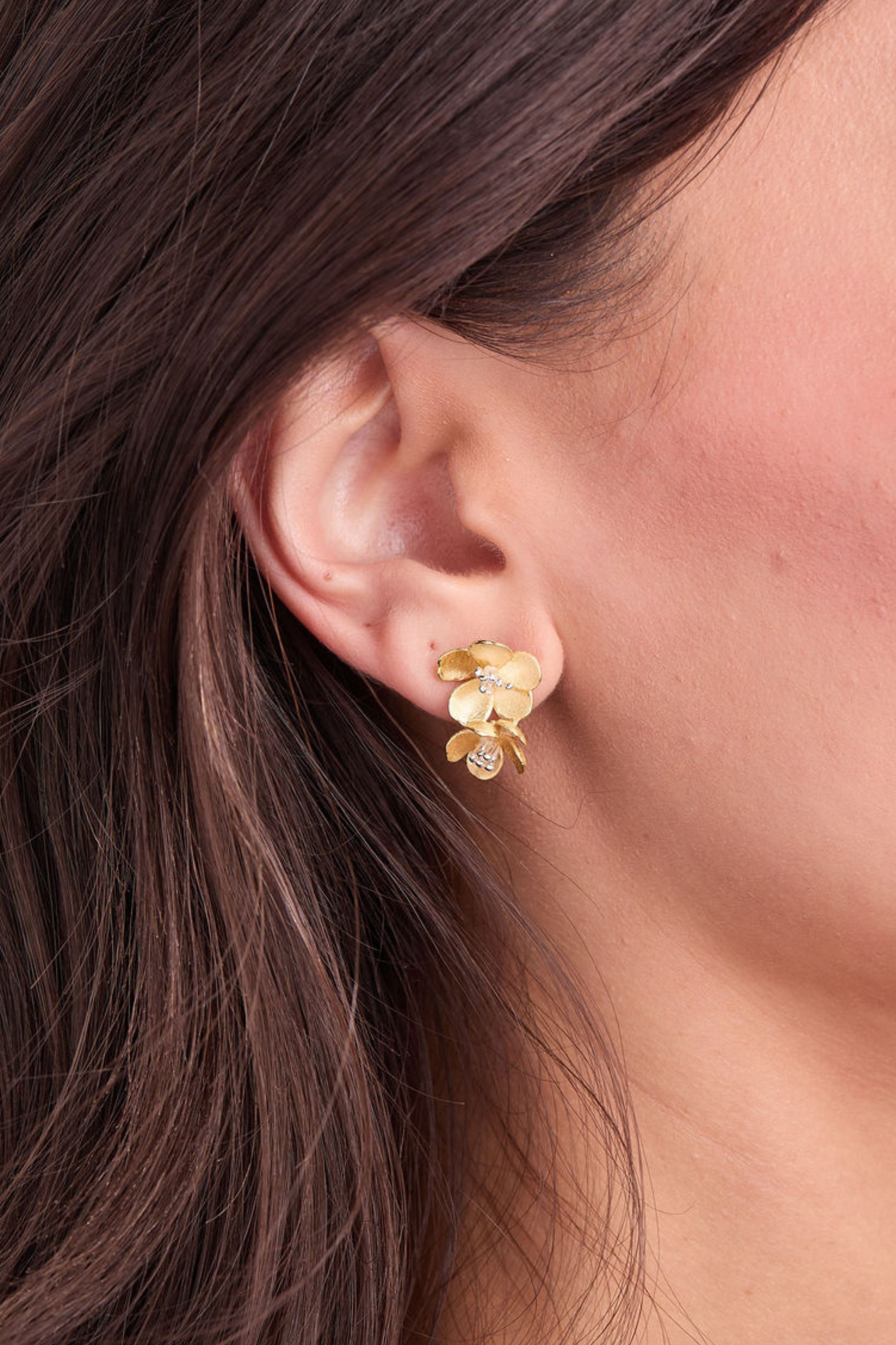 Sakura Bouquet Gold Stud