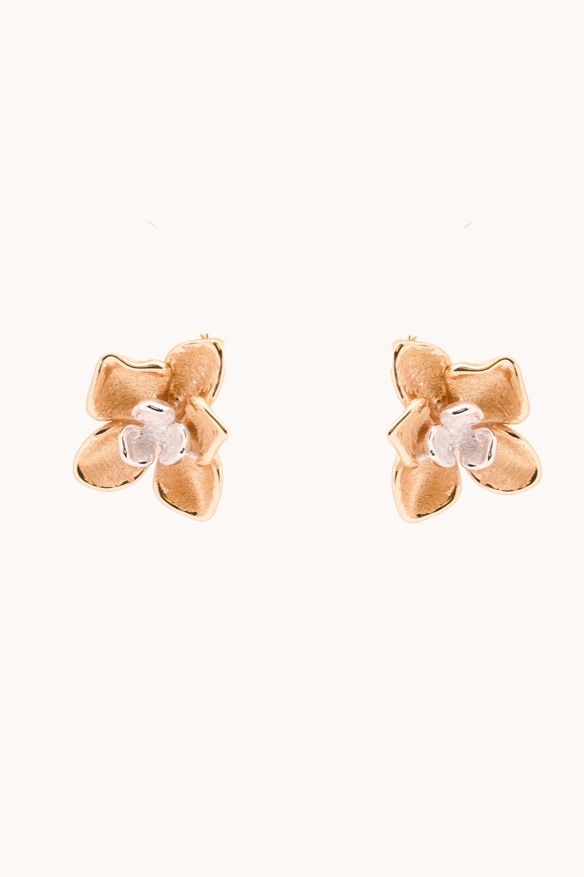 Daffodil Gold Studs