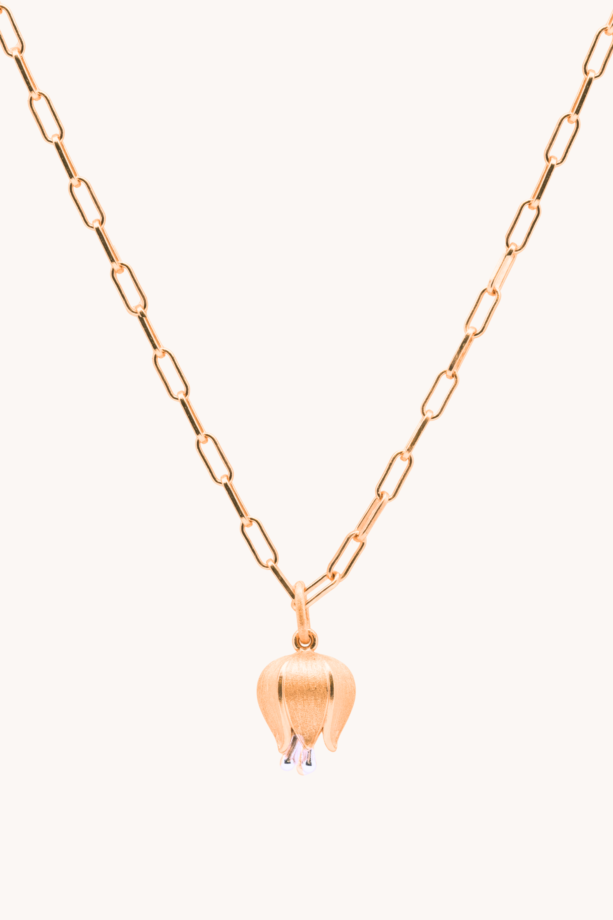Elegant Gold Tulip Necklace