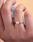 Cat Pearl Gold Adjustable Ring