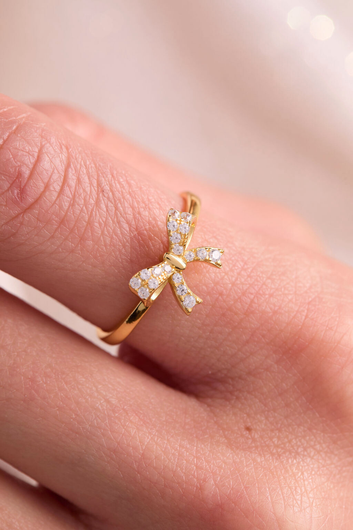 Beautiful Bow Gold Adjustable Ring