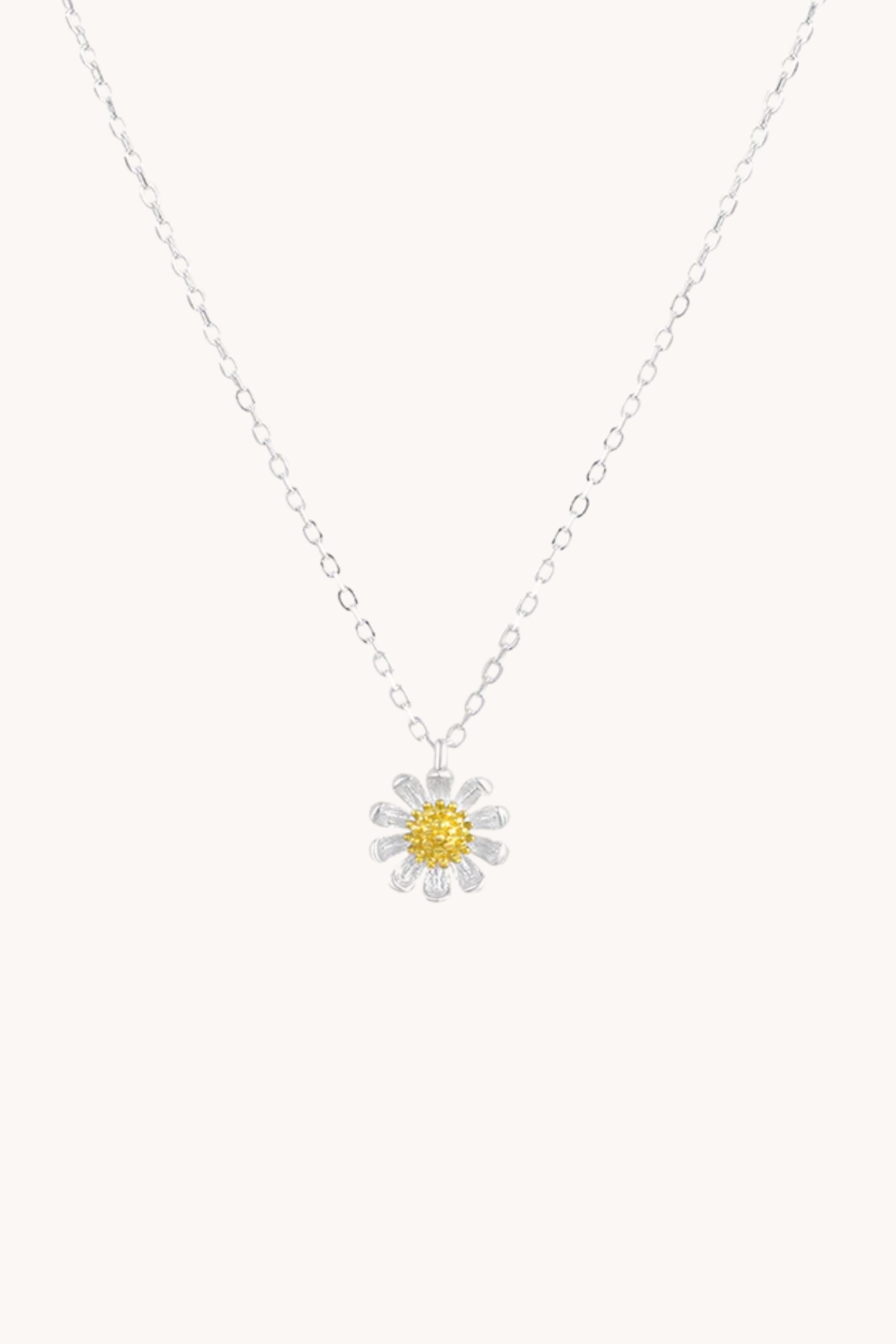 Daisy Silver Necklace