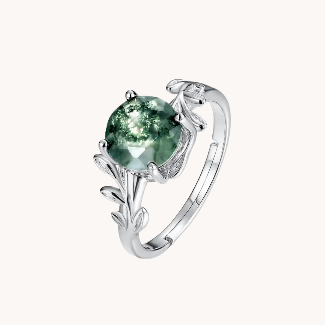 Green Moss and Leaves Platinum ring