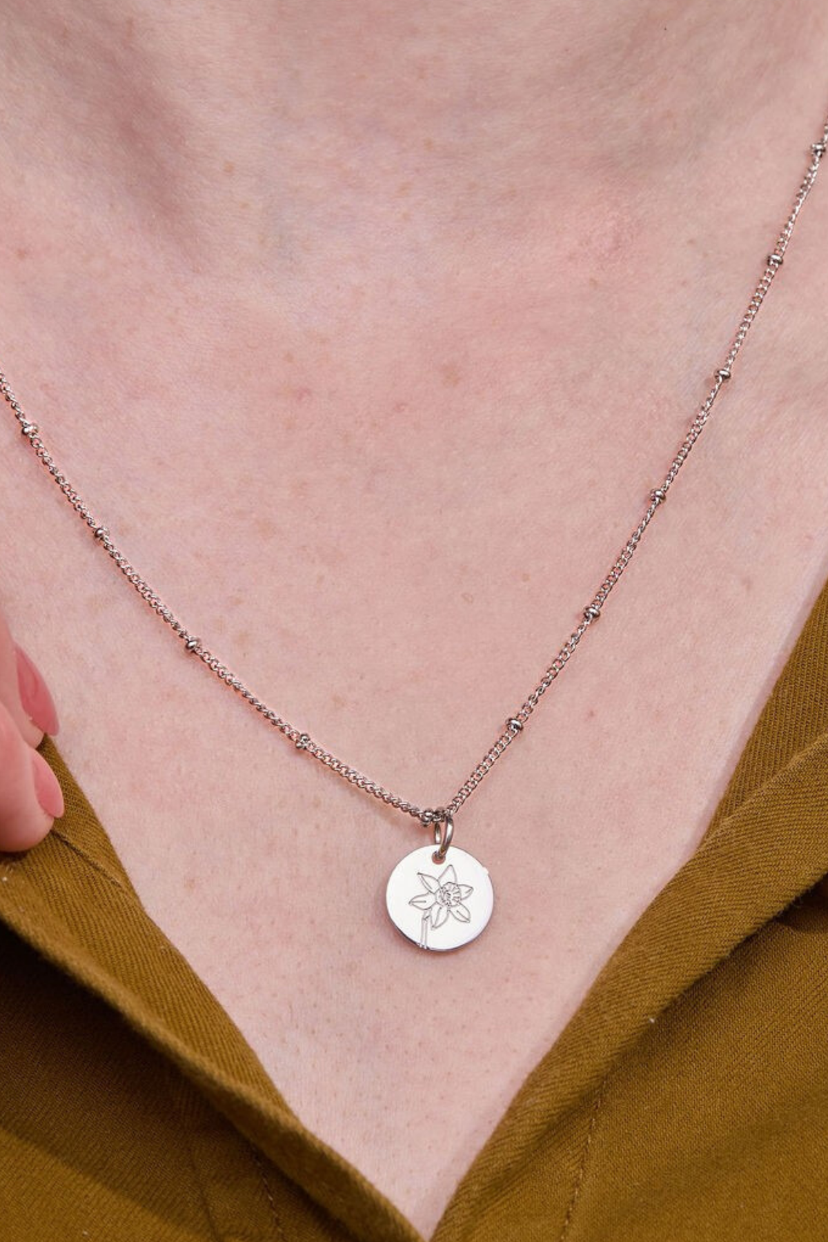 March Daffodils Silver Birthflower Necklace