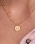 April Daisy Gold Birthflower Necklace