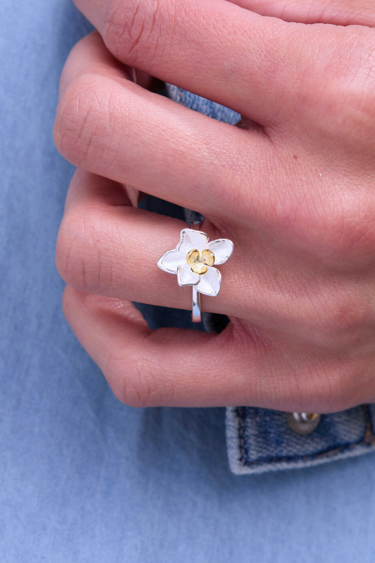 Daffodil Silver Adjustable Ring
