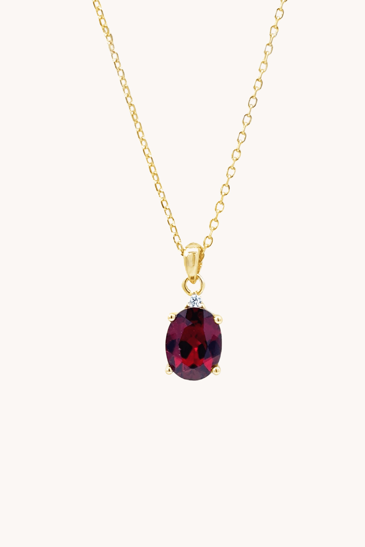 Garnet Oval Pendant With Chain