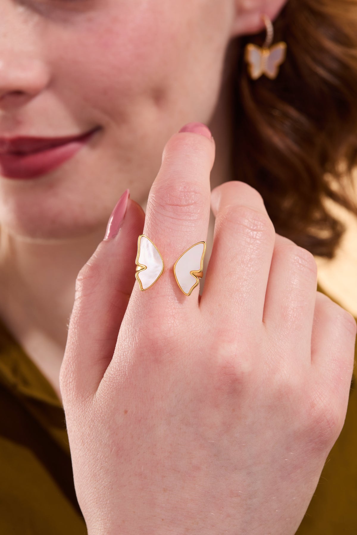 Butterfly Mother Of Pearl Gold Adjustable Ring