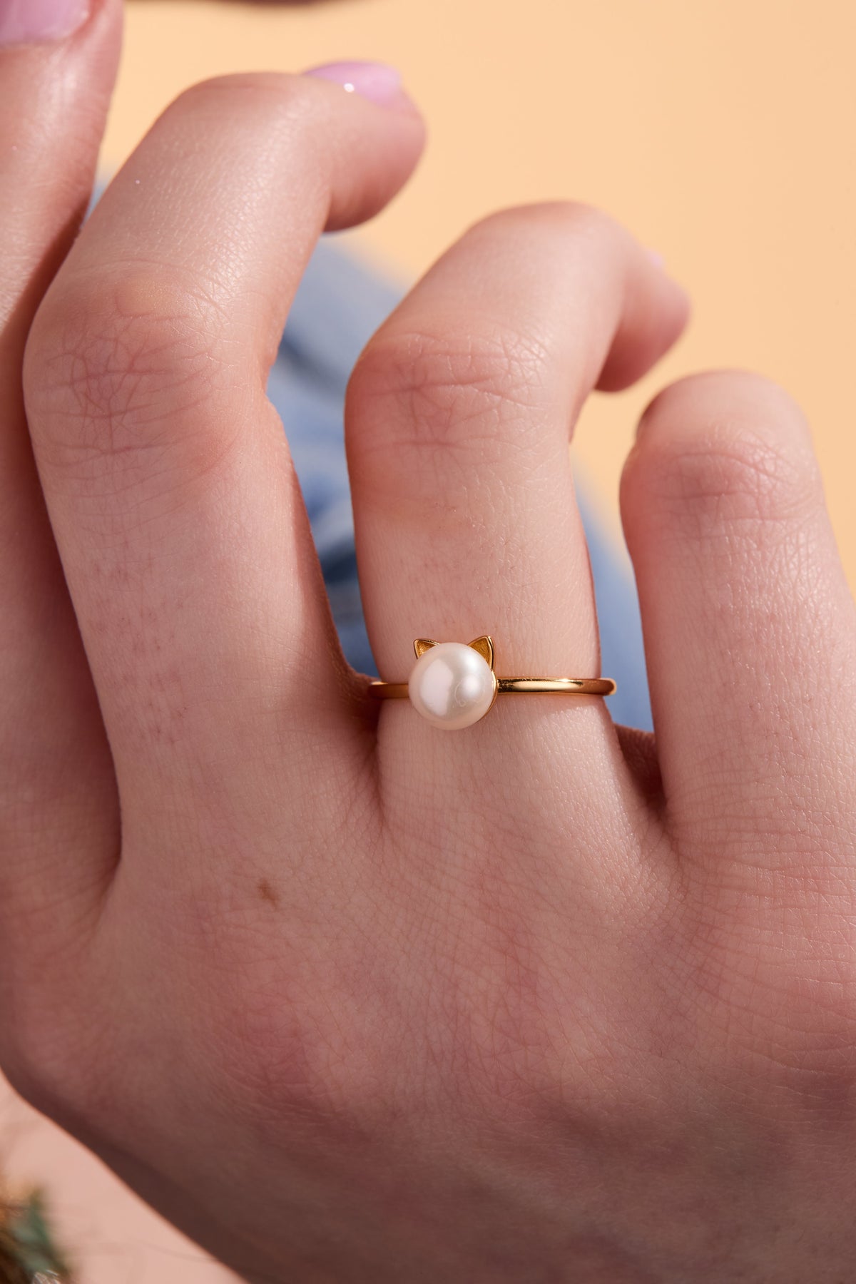 Cat Pearl Gold Adjustable Ring