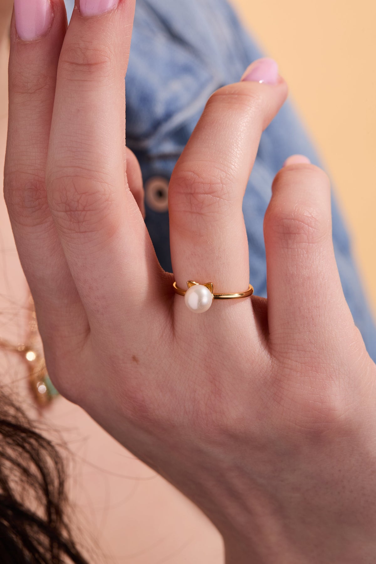 Cat Pearl Gold Adjustable Ring