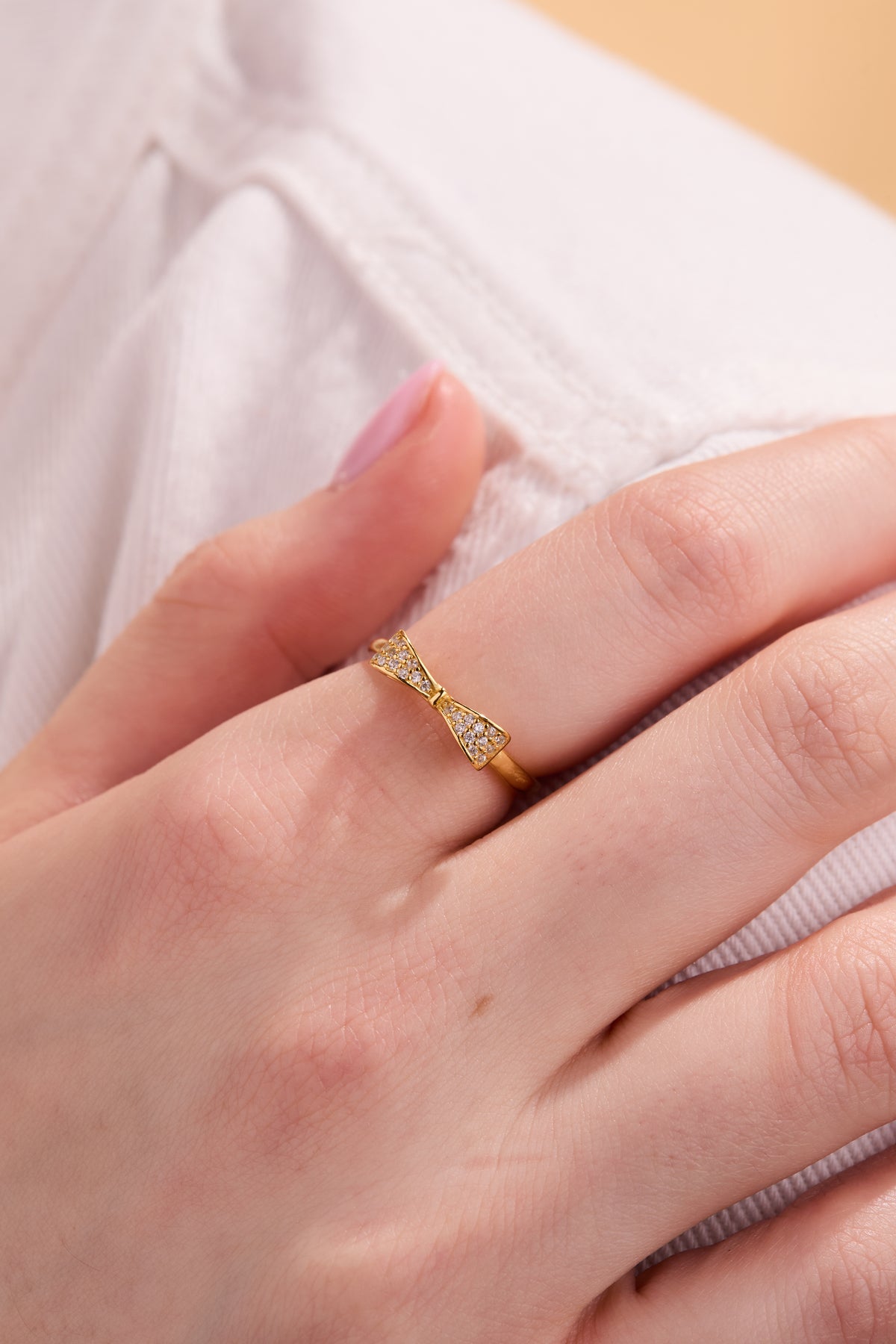 Ribbon Gold Adjustable Ring